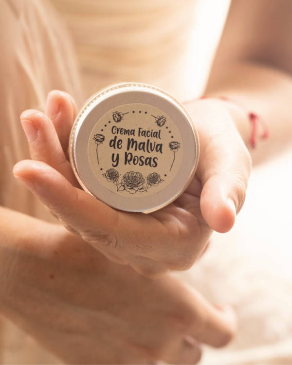 Crema Facial Rosas